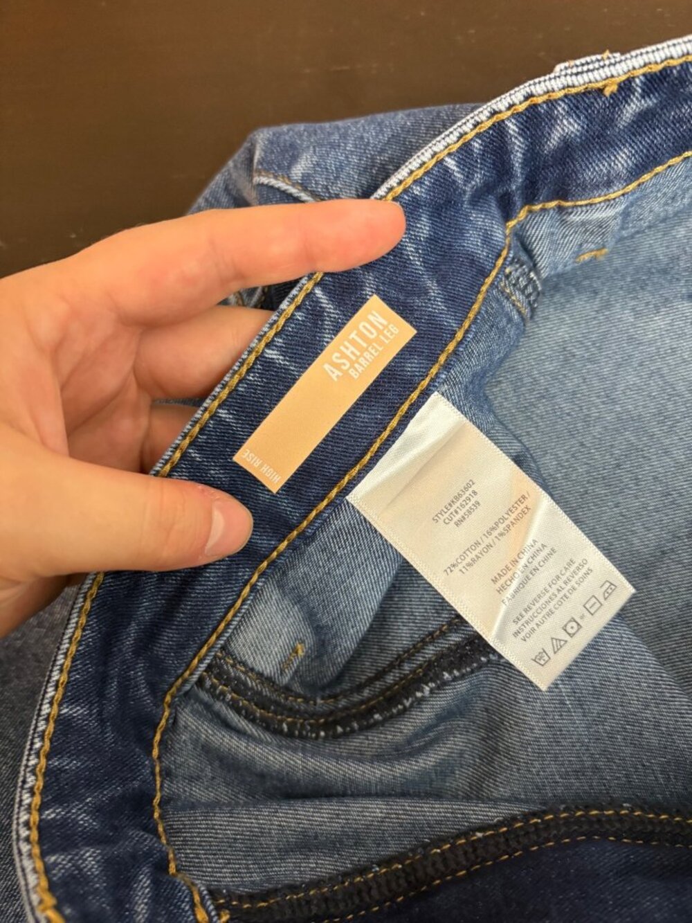 NEW Kut From the Kloth Ashton Barrel Leg High Rise Jeans Medium Blue Utility 6 - Picture 6 of 10